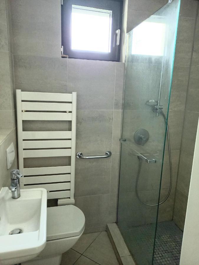 Villa Malibu ماندوليو لا نابول المظهر الخارجي الصورة