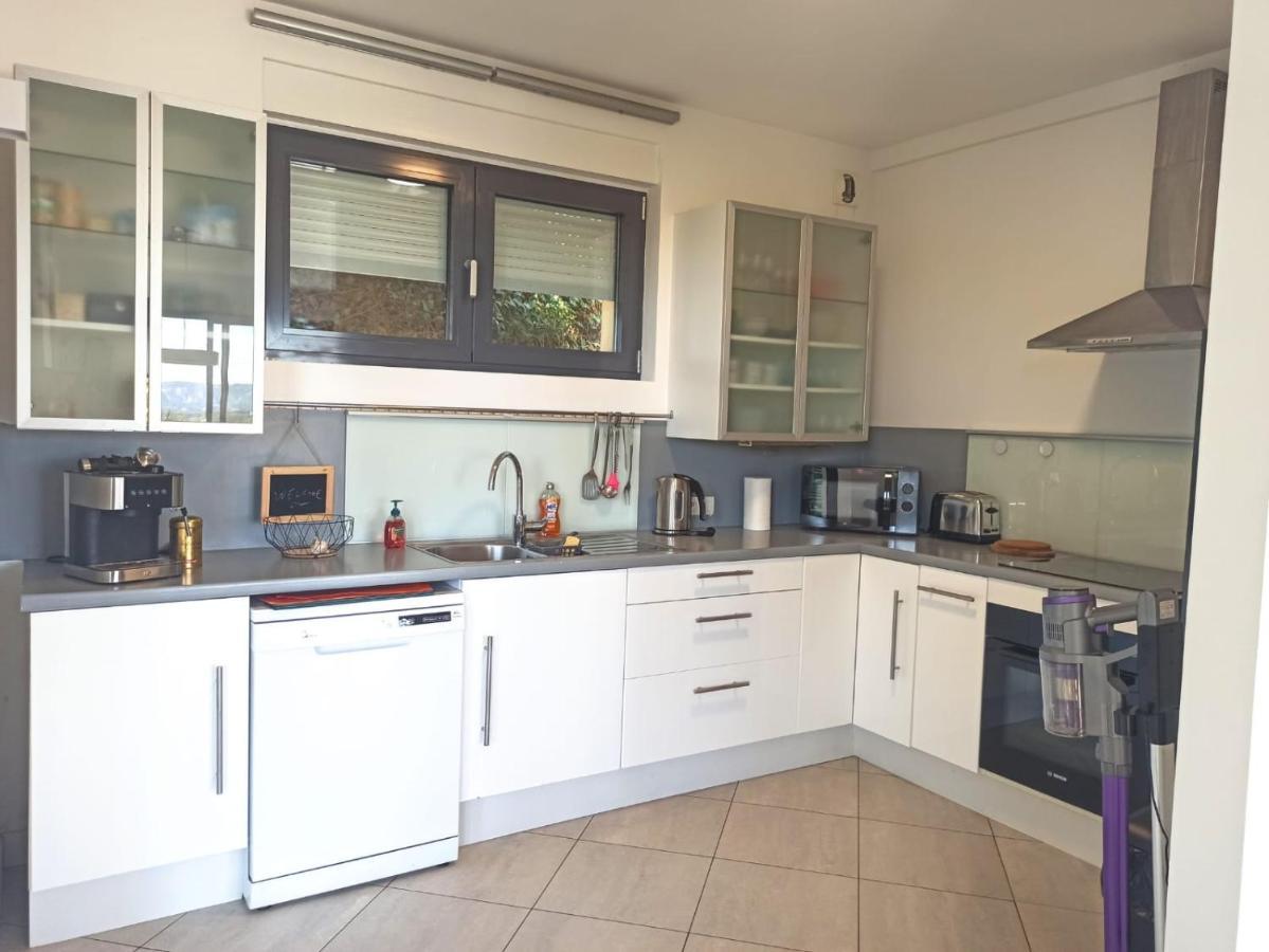 Villa Malibu ماندوليو لا نابول المظهر الخارجي الصورة